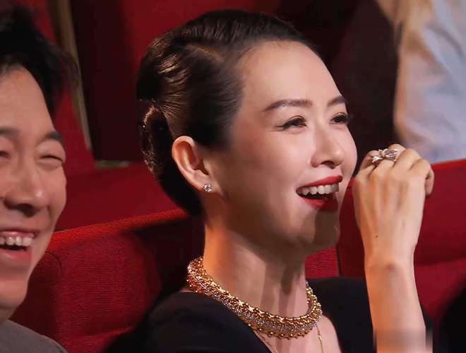 微博电影之夜2025(黄渤章子怡获奖)(2018微博电影之夜)